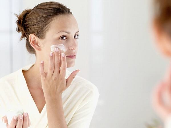 Sai Lầm Khi Chăm Sóc Da Khiến Làn Da Mãi Không Đẹp